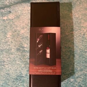 BLKSMITH WINE BOTTLE GIFT BOX